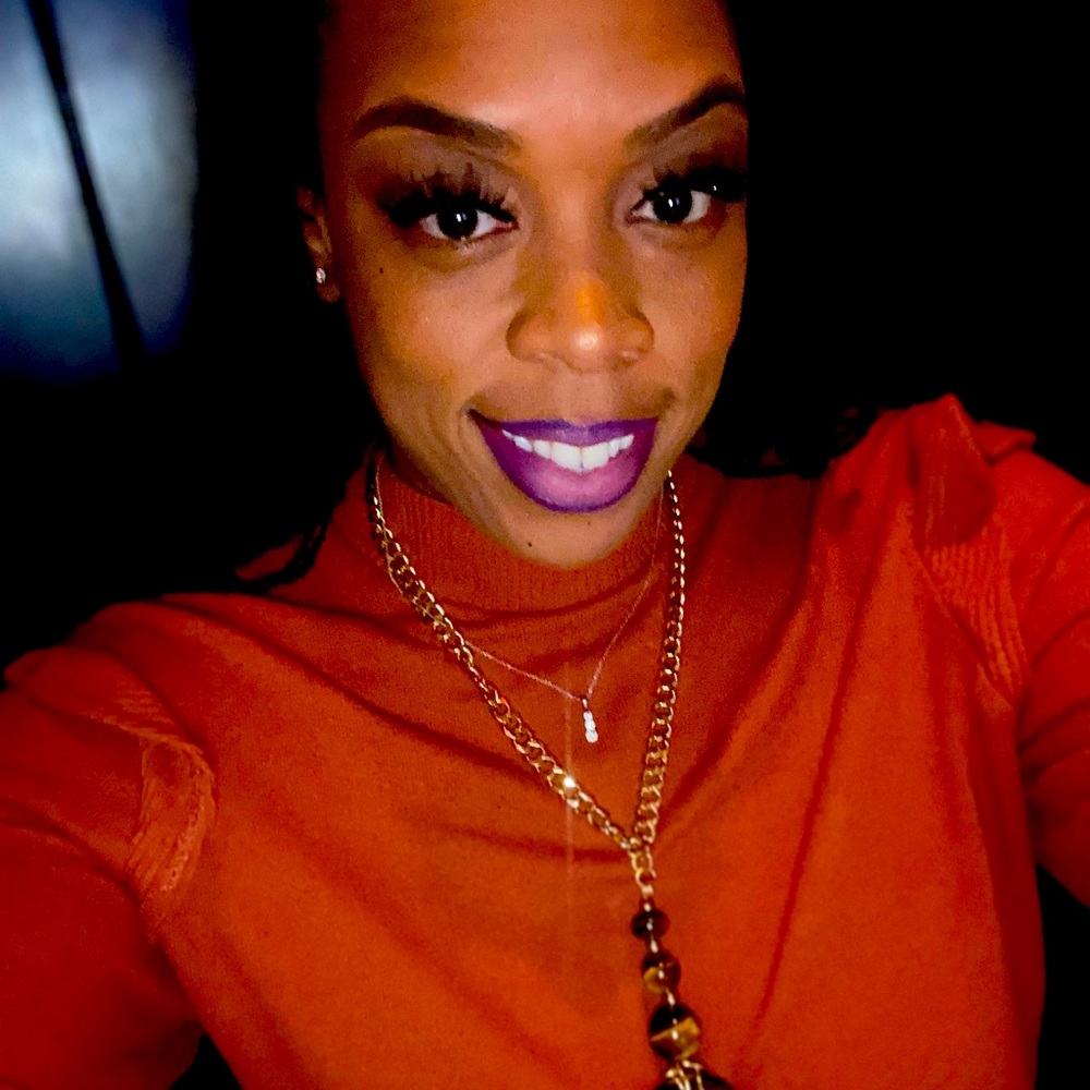 Meet your Posher, Nina Culture